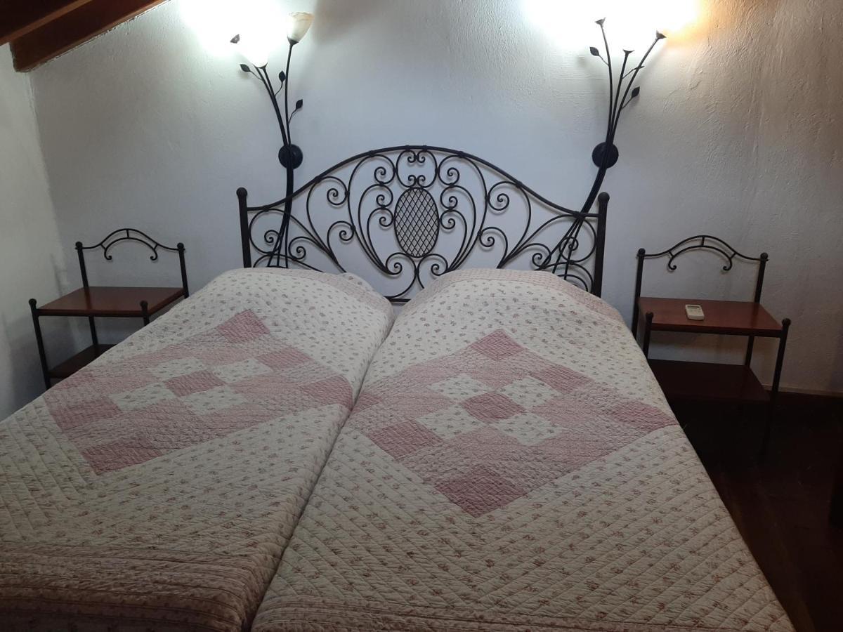Blue Cottage Apsiou Bagian luar foto